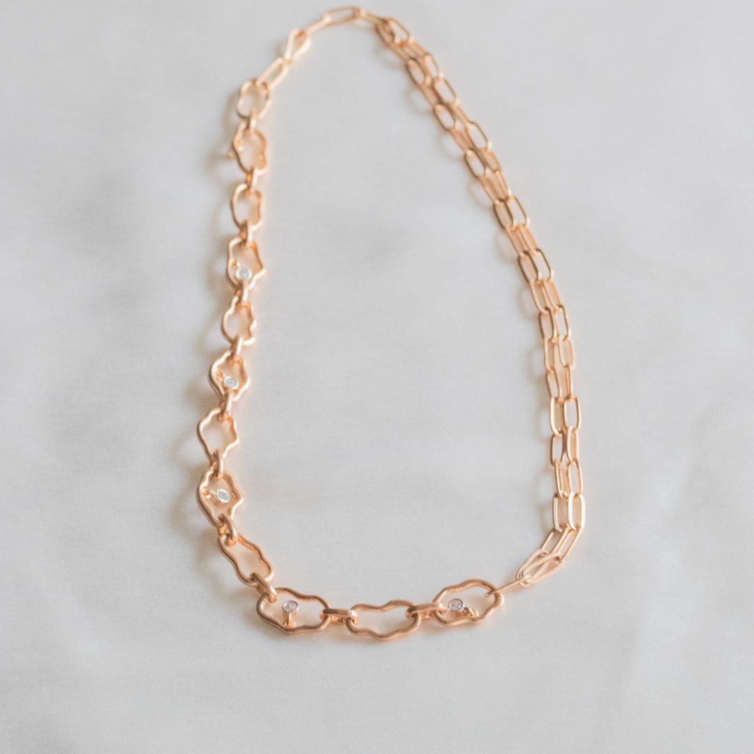 Gold plated contemporary necklace