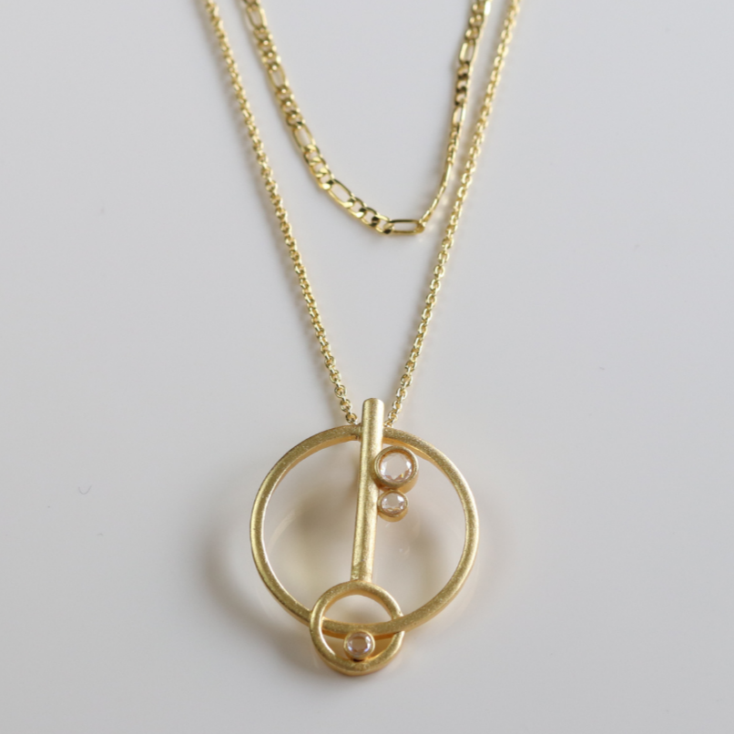 Gold plated contemporary necklace